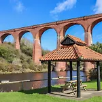 Waterside * Whitby